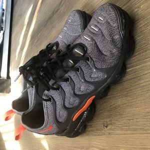 Men’s Nike Vapormax plus